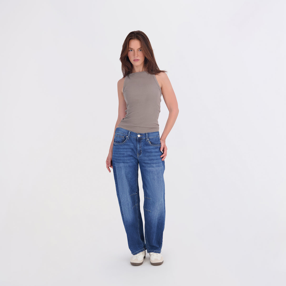 Project Indigo Women's Back Elastic Barrel Jeans