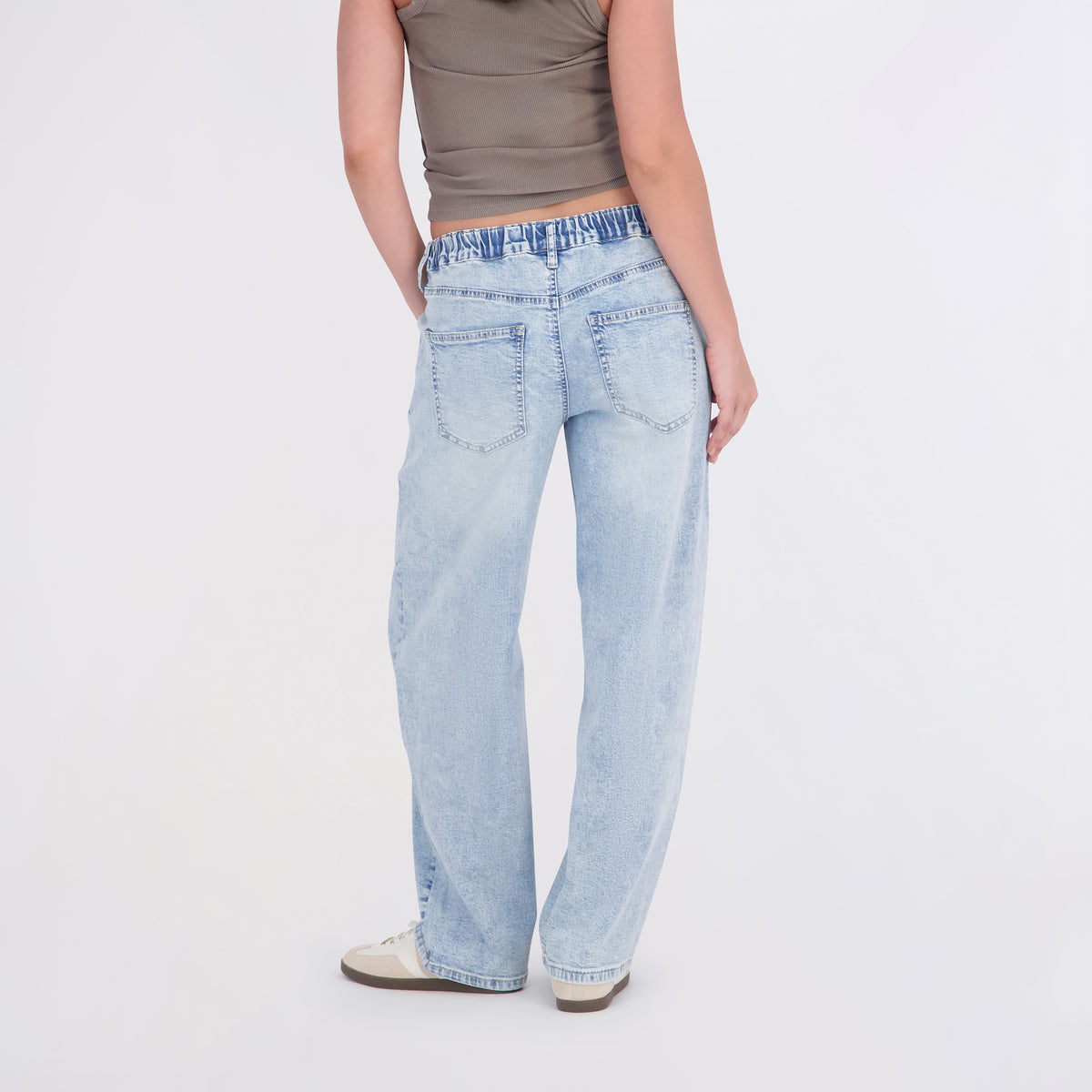 Project Indigo Women's Back Elastic Barrel Jeans