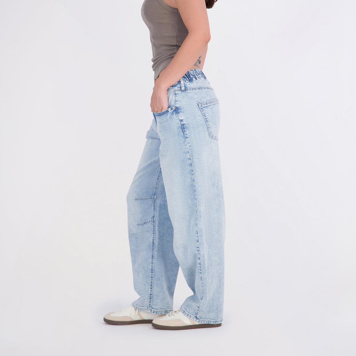 Project Indigo Women's Back Elastic Barrel Jeans