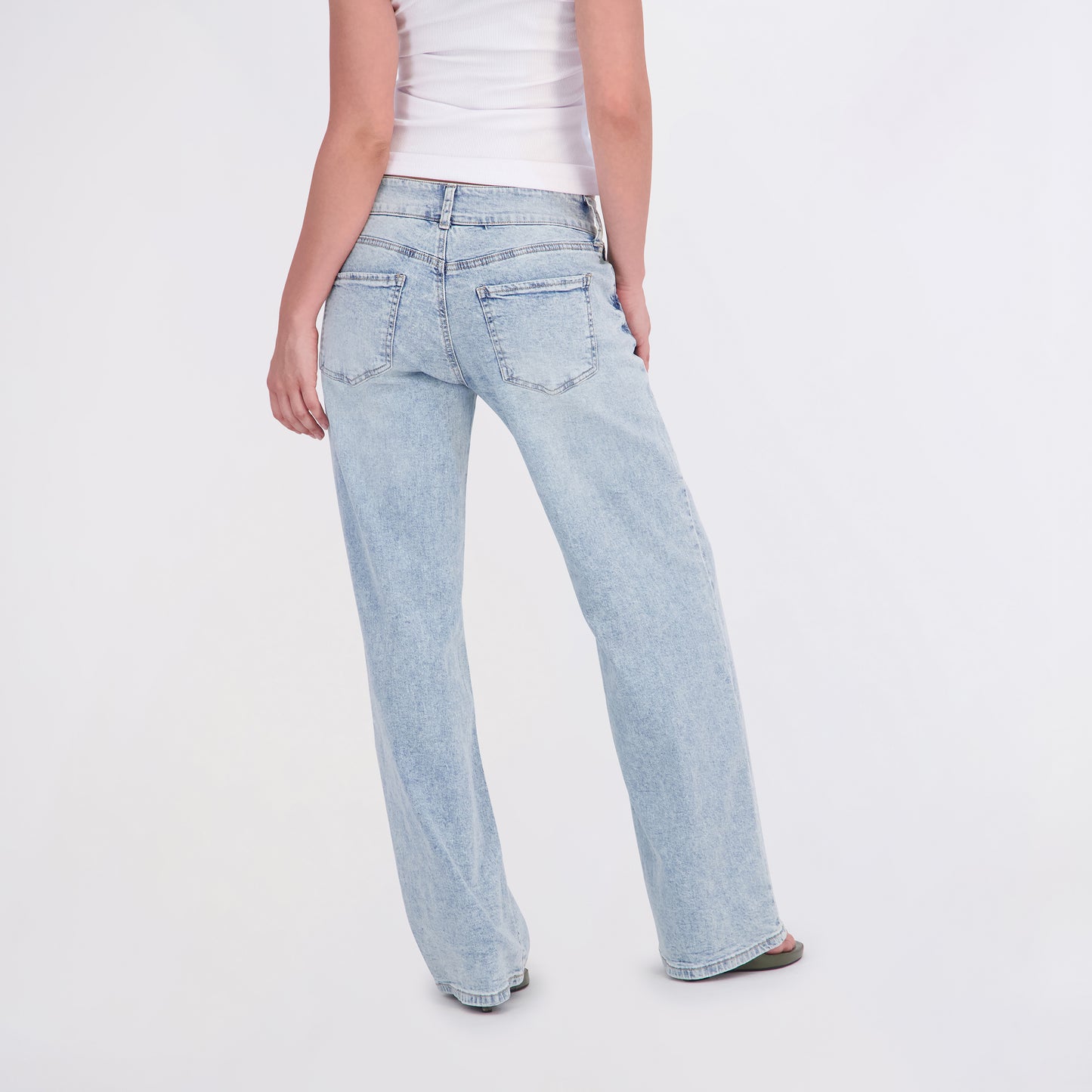 Project Indigo Women's Low Rise Loose Fit Jeans