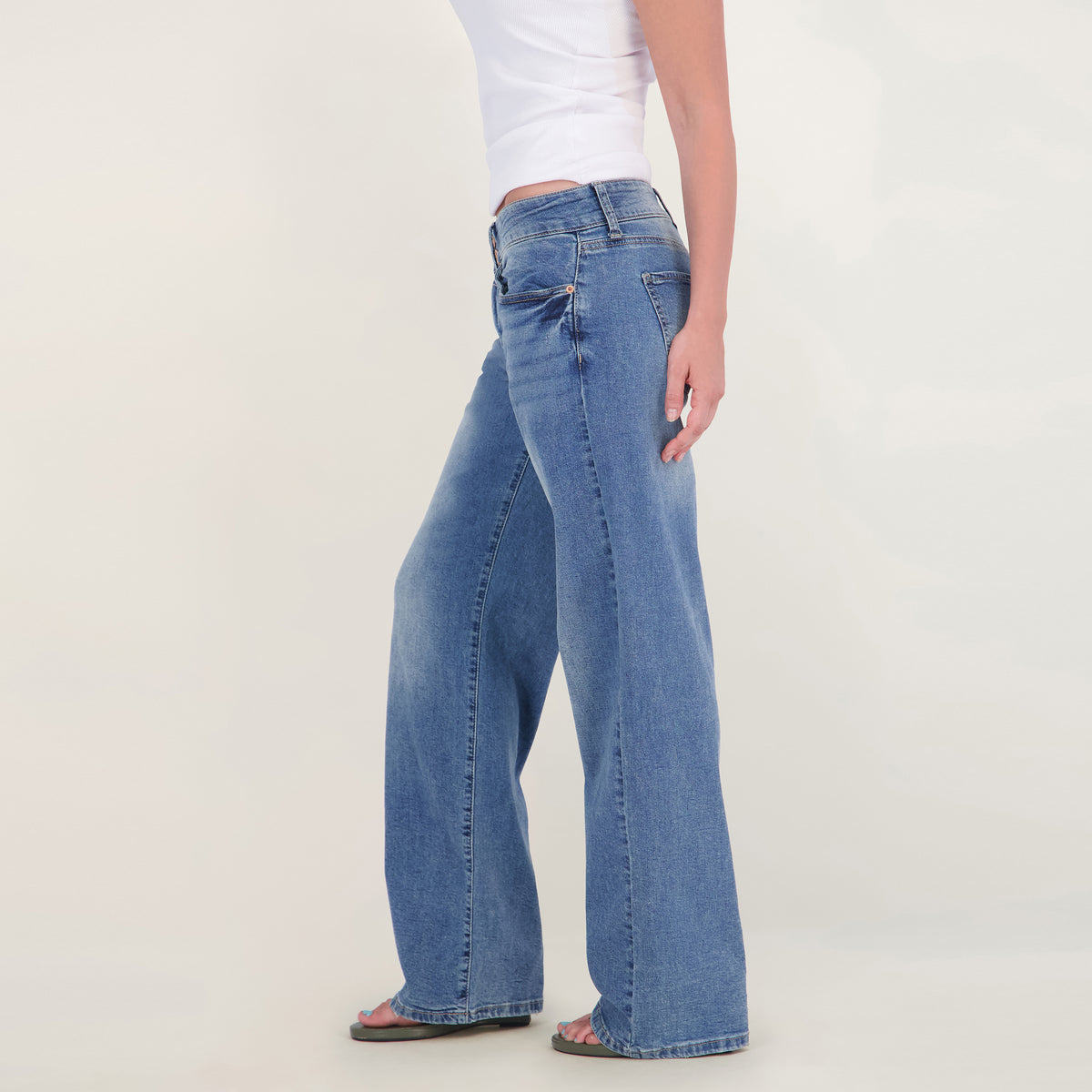 Project Indigo Women's Low Rise Loose Fit Jeans