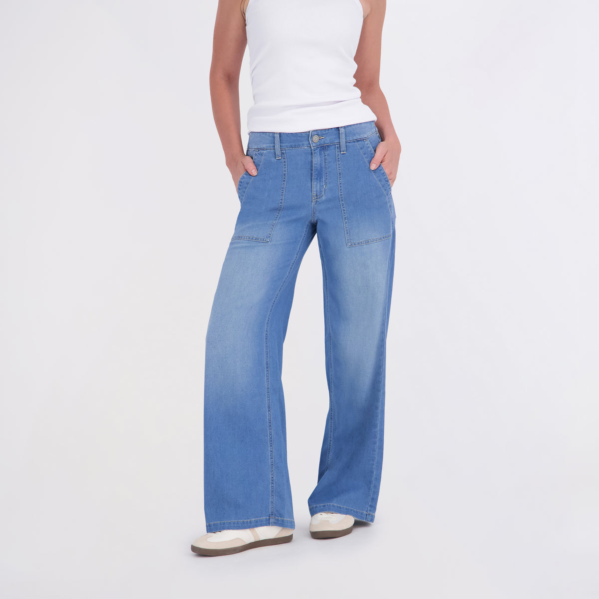 Project Indigo Women's Porkchop Pocket Back Elastic Trouser