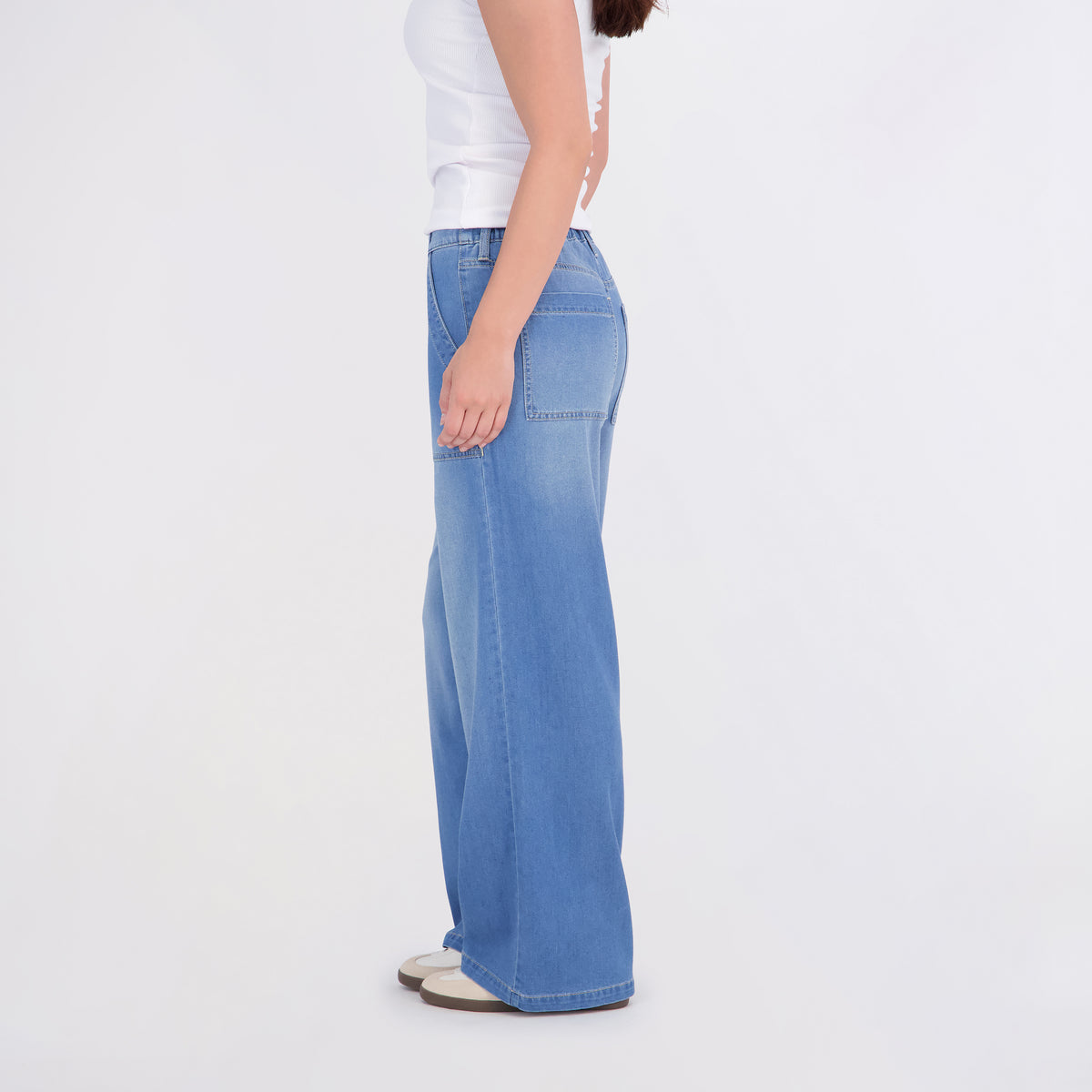 Project Indigo Women's Porkchop Pocket Back Elastic Trouser